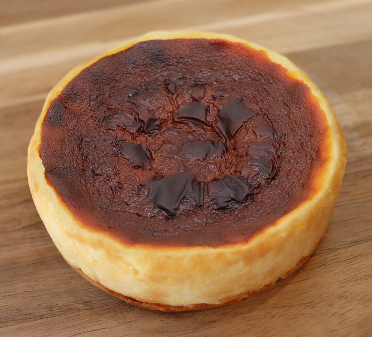 風見鶏バスクチーズケーキ